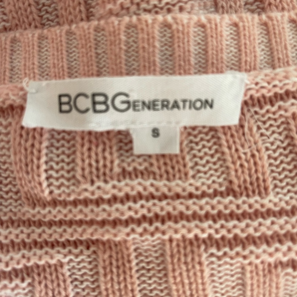 BCBGENERATION SWEATER - Picture 4 of 6